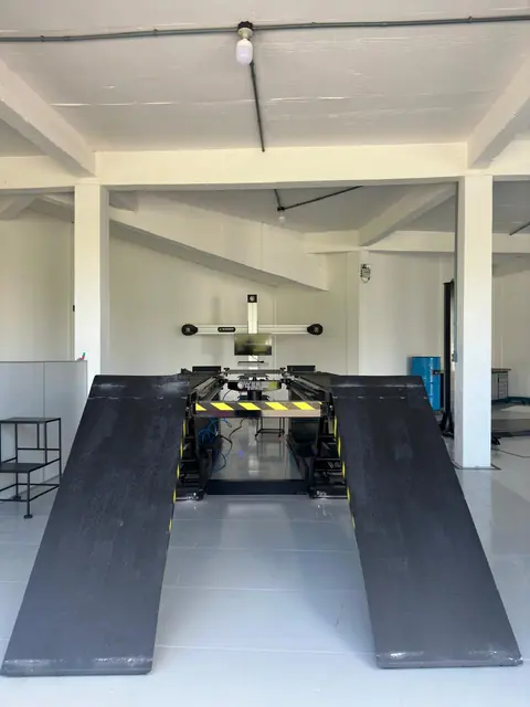 Rampa de alinhamento 3D da oficina Guerra Auto Center